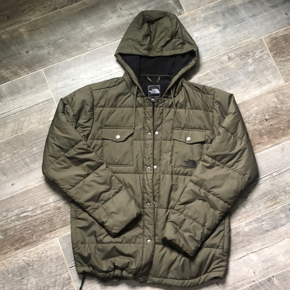 Men’s Lightweight Northface Jacket - Size Small